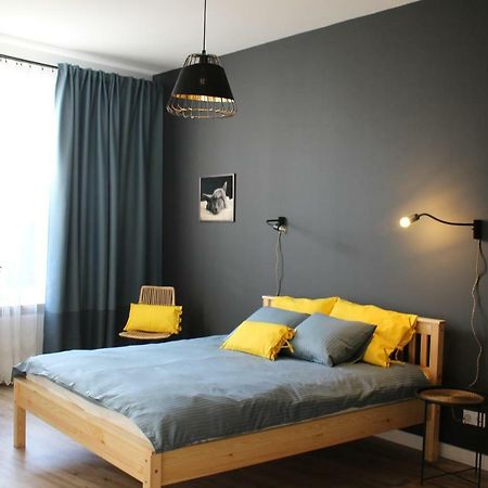 Simple & Elegant Apartment Liepāja Buitenkant foto