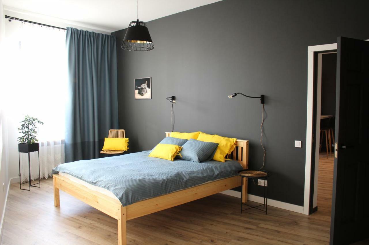 Simple & Elegant Apartment Liepāja Buitenkant foto