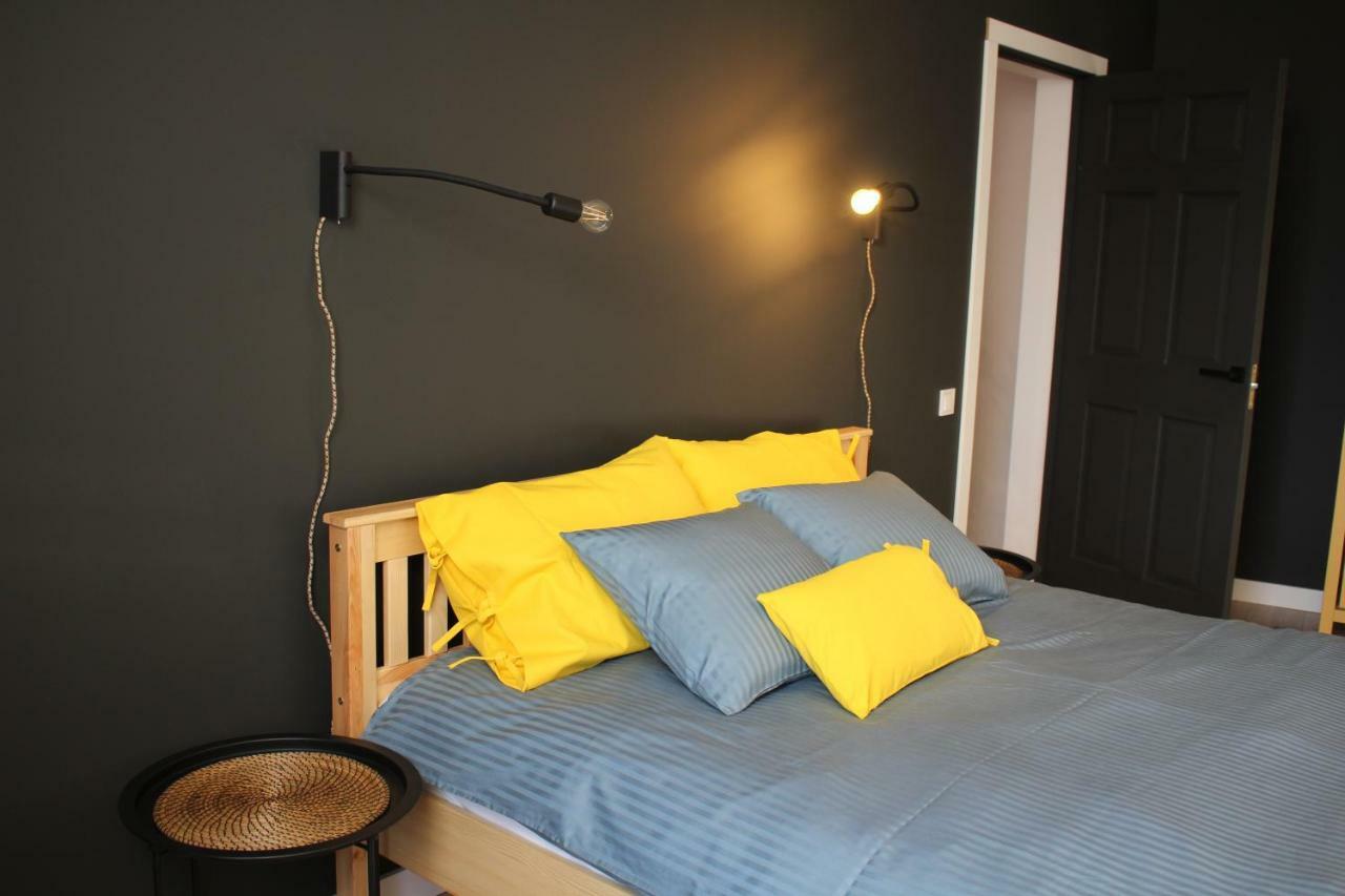 Simple & Elegant Apartment Liepāja Buitenkant foto